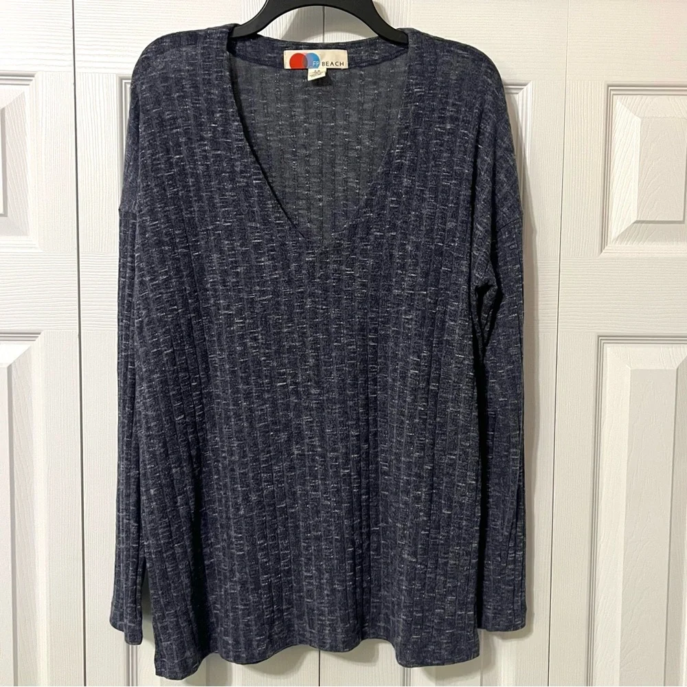 Free People Beach Textured V Neck Long Sleeved Tunic Top Slub Size Small
